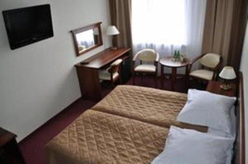 Hotel Zawisza Bydgoszcz Esterno foto