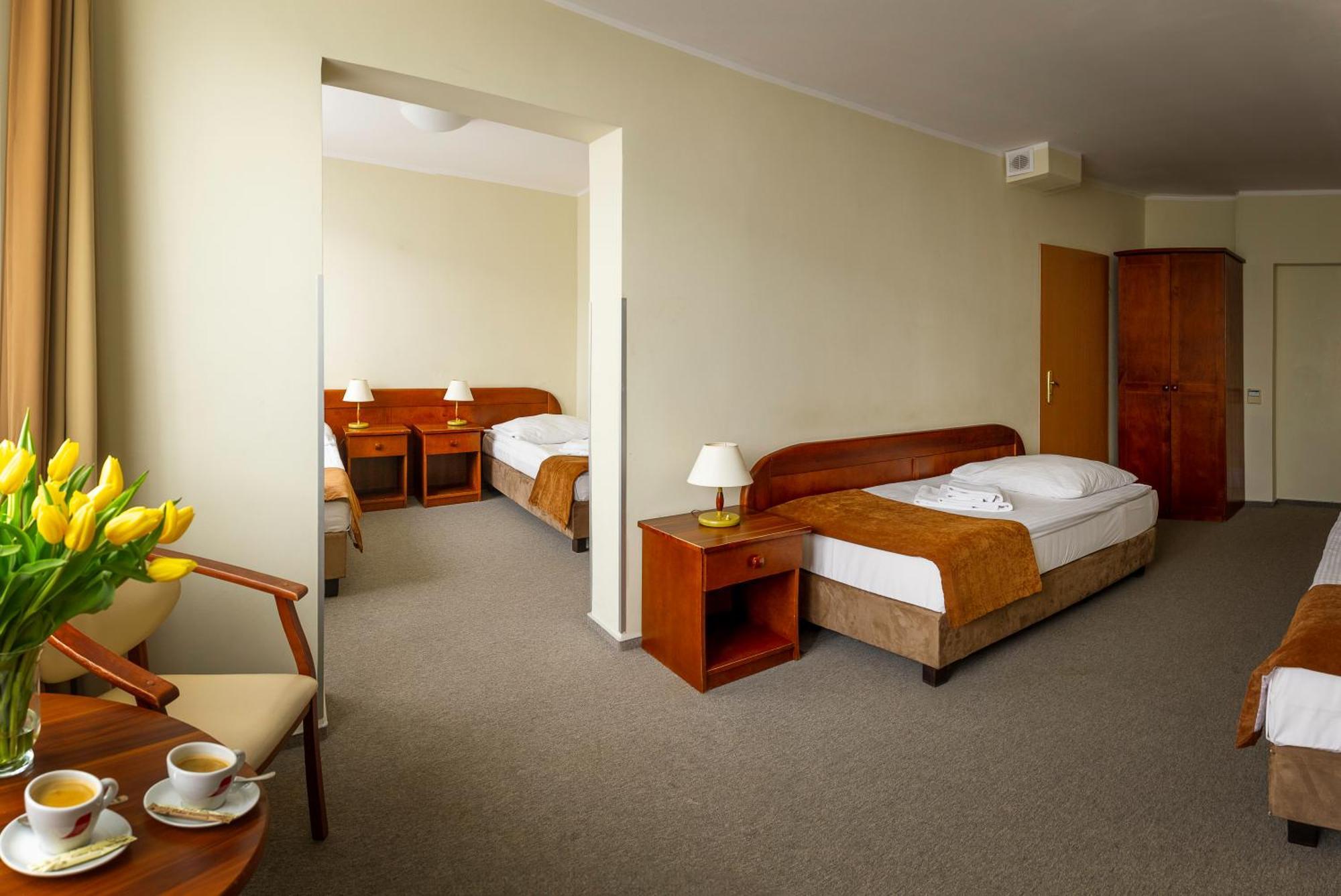 Hotel Zawisza Bydgoszcz Esterno foto