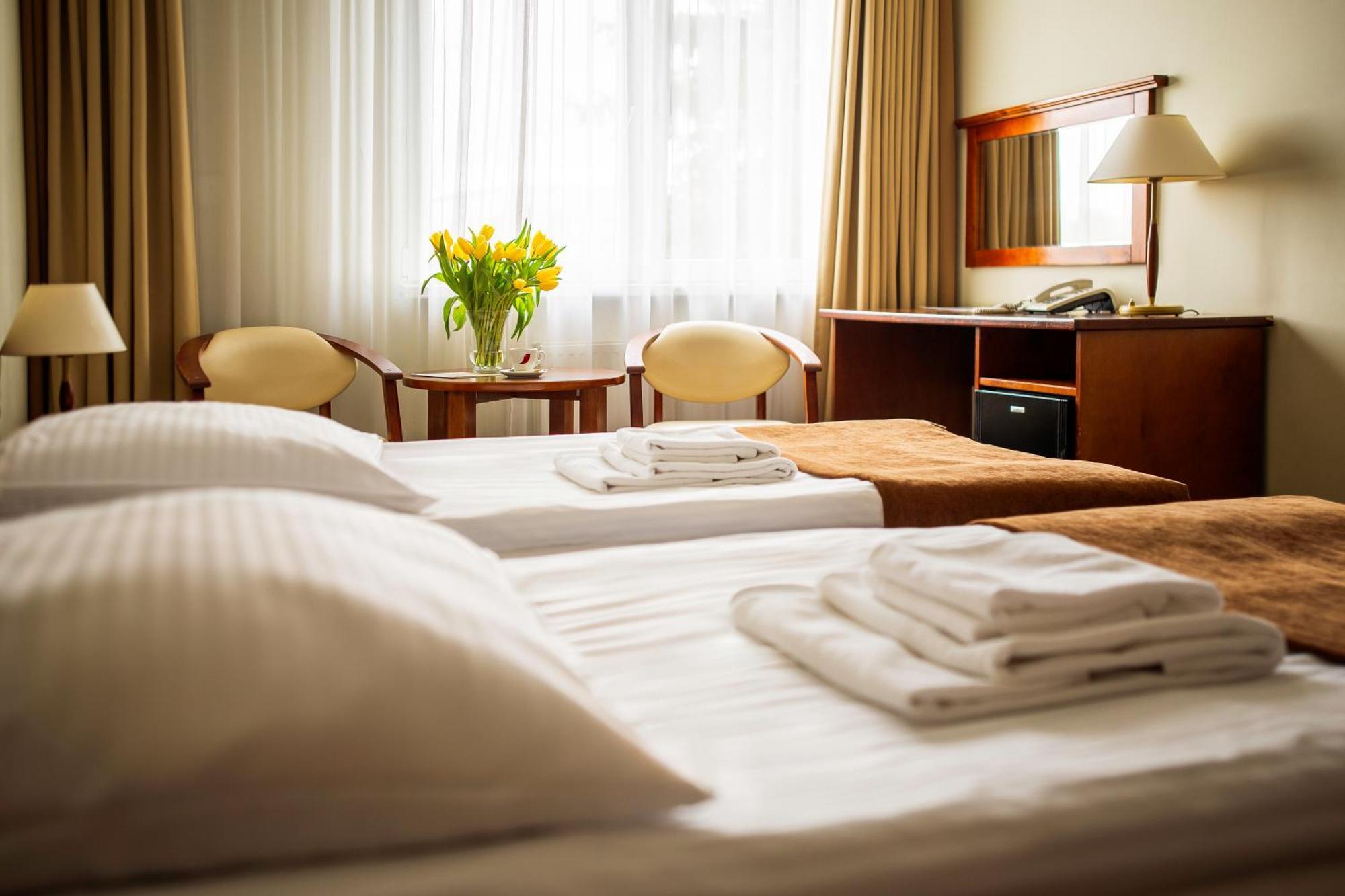 Hotel Zawisza Bydgoszcz Esterno foto