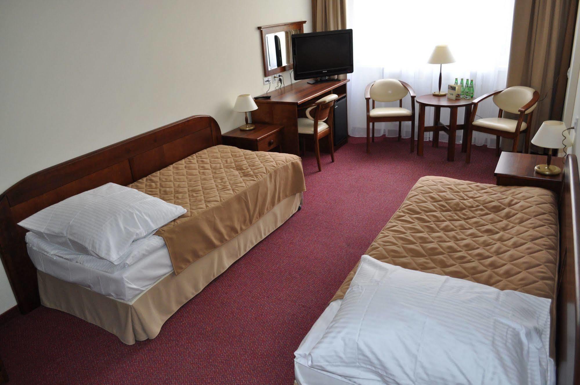Hotel Zawisza Bydgoszcz Esterno foto