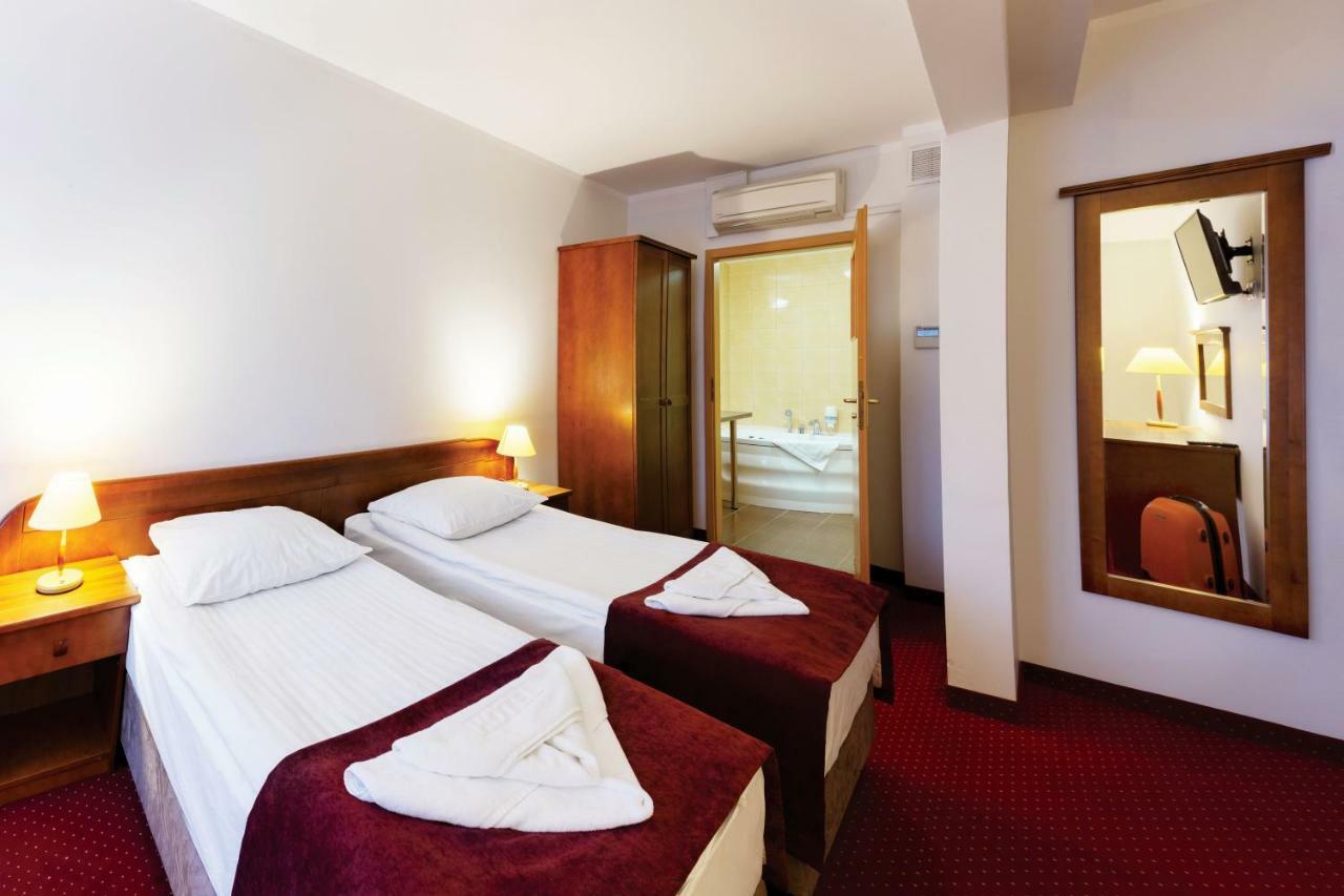 Hotel Zawisza Bydgoszcz Esterno foto